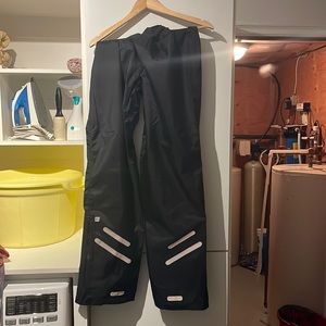 MEC rain pants. Men’s size medium long.